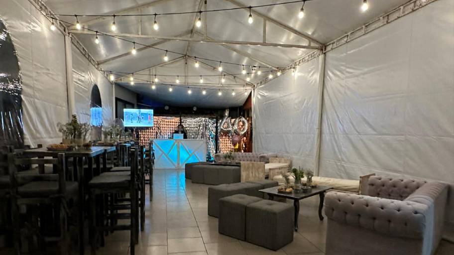 Serie De Luces Y Dj