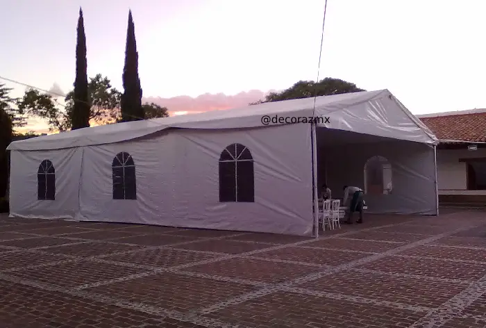 Renta de carpas para eventos grandes con cortinas renta de carpas para eventos grandes con cortinas