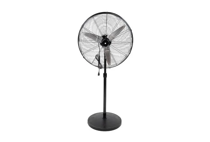 Ventilador industrial de pedestal disponible para renta en eventos, bodas y fiestas en CDMX
